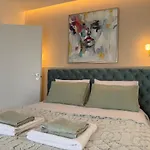 The Chapter Live The Experience 3br * Limassol