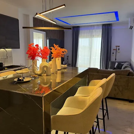 The Chapter Live The Experience 3br Daire Limasol