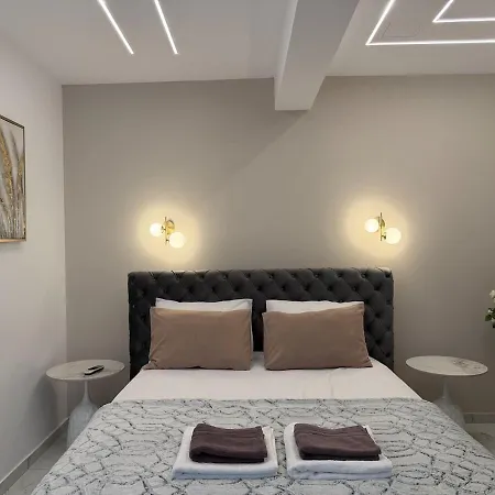 The Chapter Live The Experience 3br * Limasol