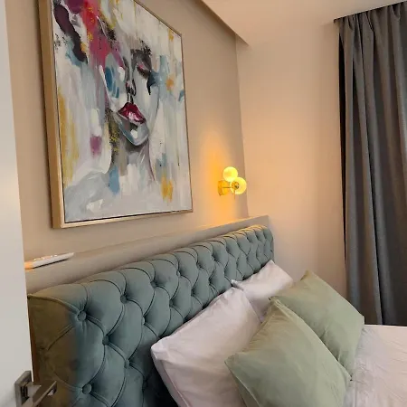 The Chapter Live The Experience 3br Limassol