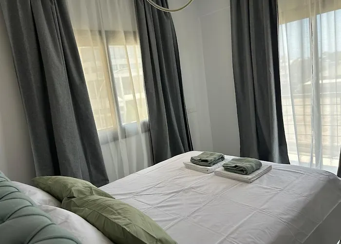 The Chapter Live The Experience 3br *