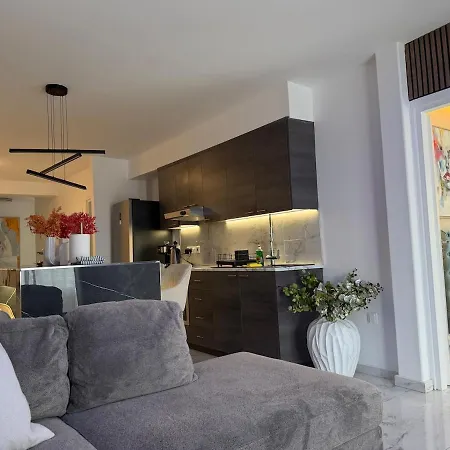 The Chapter Live The Experience 3br