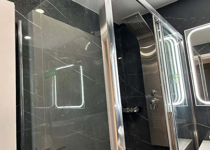 The Chapter Live The Experience 3br